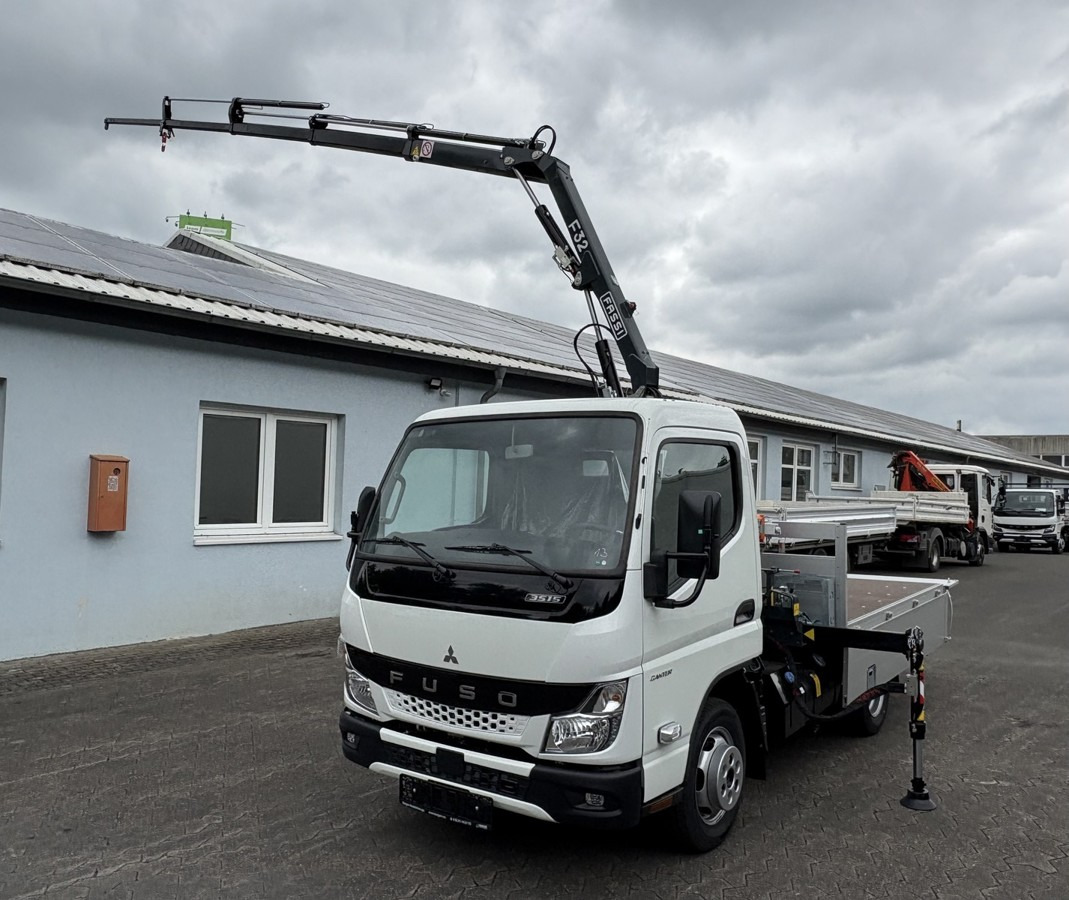 FUSO 3S15 Alu Pritsche 2.80m Ladekran Funk! sofort ve - Crane truck, Dropside/ Flatbed truck: picture 1 FUSO 3S15 Alu Pritsche 2.80m Ladekran Funk! sofort ve - Crane truck, Dropside/ Flatbed truck: picture 1