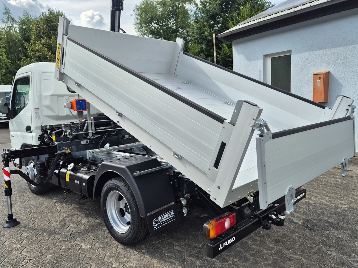 FUSO 3S15 Kipper mit Ladekran Funk 3x hydr. Kran - Tipper van: picture 5 FUSO 3S15 Kipper mit Ladekran Funk 3x hydr. Kran - Tipper van: picture 5