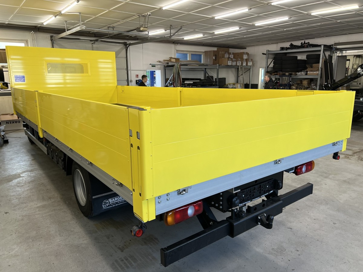 FUSO FUSO 9C18 Alu Pritsche 6.1m Mod.25 GSR NL4.0T! - Flatbed van: picture 4 FUSO FUSO 9C18 Alu Pritsche 6.1m Mod.25 GSR NL4.0T! - Flatbed van: picture 4