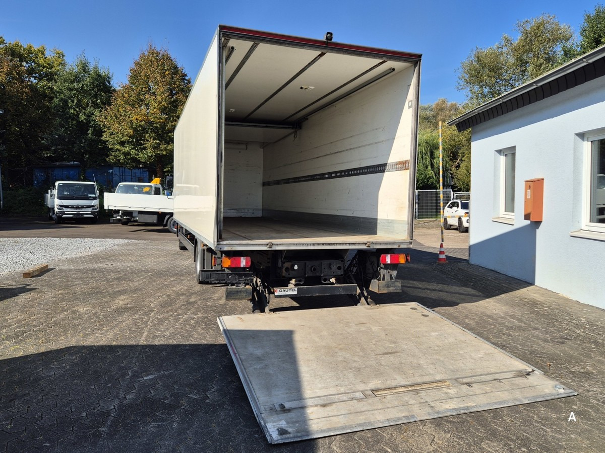 MAN TGL 12.250 BL Kühlkoffer 8,20m LBW - Refrigerator truck: picture 5 MAN TGL 12.250 BL Kühlkoffer 8,20m LBW - Refrigerator truck: picture 5
