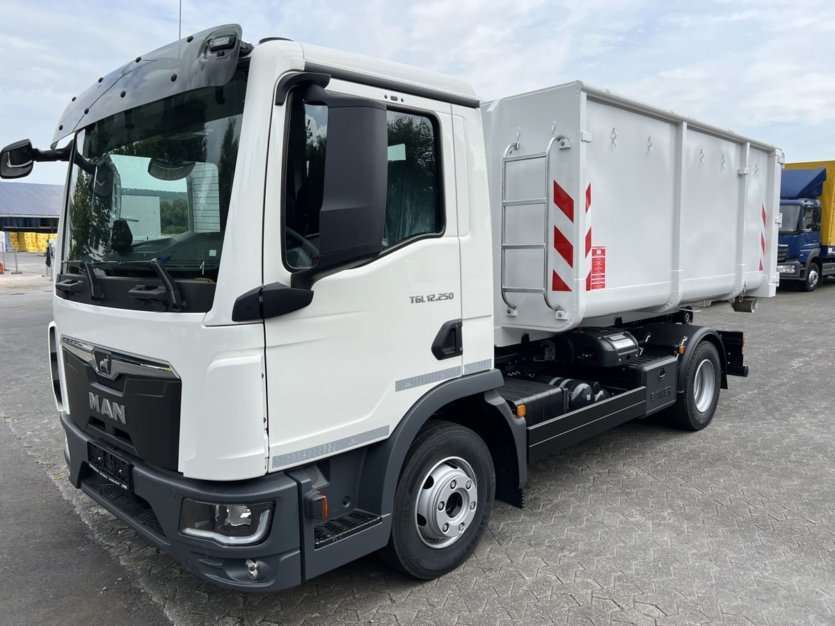 MAN TGL 12.250 BL NEU City Abrollkipper PowerMatic s - Hook lift truck: picture 4 MAN TGL 12.250 BL NEU City Abrollkipper PowerMatic s - Hook lift truck: picture 4