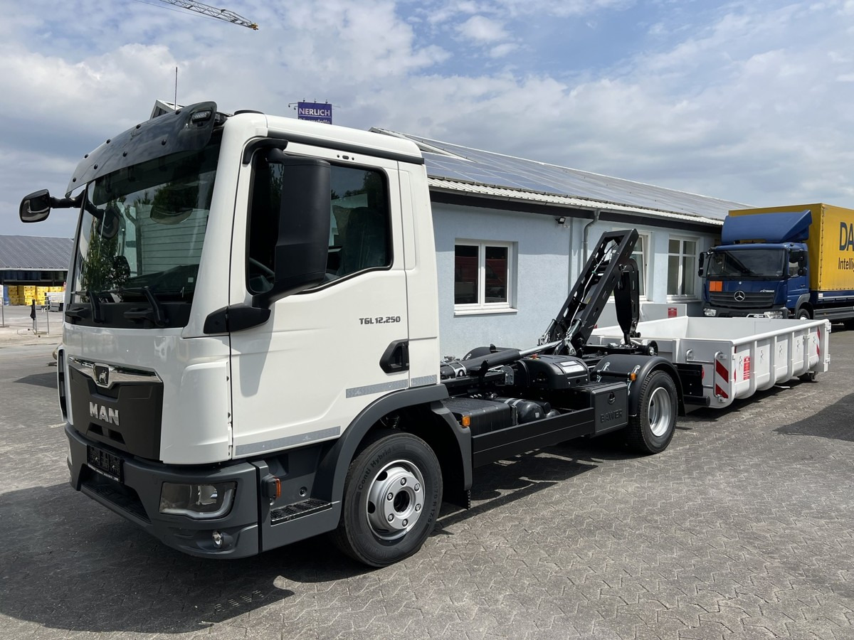 MAN TGL 12.250 BL NEU City Abrollkipper Tipmatik - Hook lift truck: picture 2 MAN TGL 12.250 BL NEU City Abrollkipper Tipmatik - Hook lift truck: picture 2