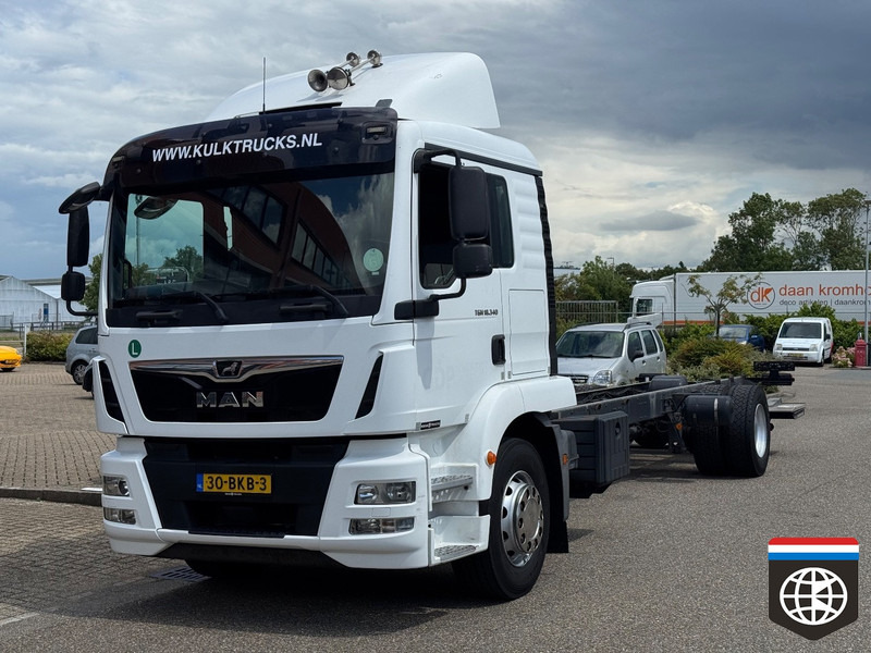 MAN TGM Sleeper cab - WB 6580 - Cab chassis truck: picture 4 MAN TGM Sleeper cab - WB 6580 - Cab chassis truck: picture 4