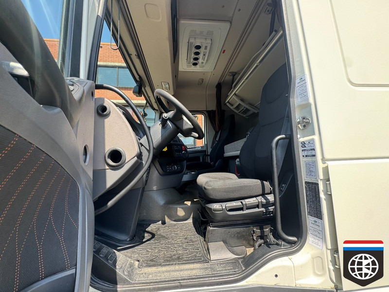 DAF XF 480 FT RETARDER - NEW TYRES - LOW KOM !! - Tractor unit: picture 5 DAF XF 480 FT RETARDER - NEW TYRES - LOW KOM !! - Tractor unit: picture 5