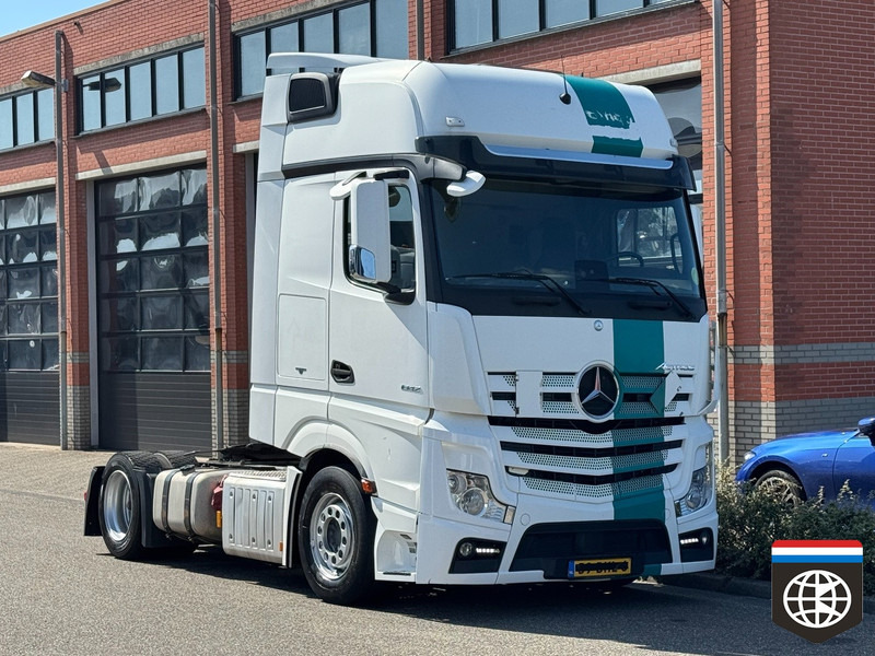 Mercedes-Benz ACTROS 1842 LL GigaSpace - 2x Tank - NIGHT a/c ** HOLLAND TRUCK - Tractor unit: picture 2 Mercedes-Benz ACTROS 1842 LL GigaSpace - 2x Tank - NIGHT a/c ** HOLLAND TRUCK - Tractor unit: picture 2