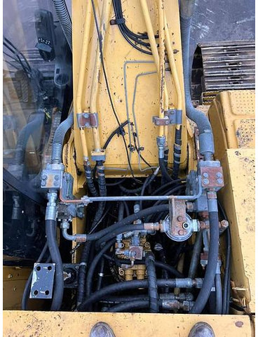 Excavator Caterpillar 323DL - 323 DL - 323D: picture 17