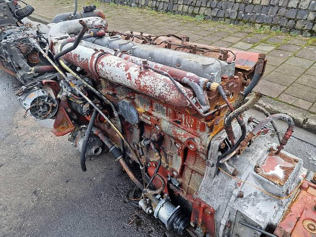 Iveco Turbostar 190-360 - Spare parts: picture 5 Iveco Turbostar 190-360 - Spare parts: picture 5