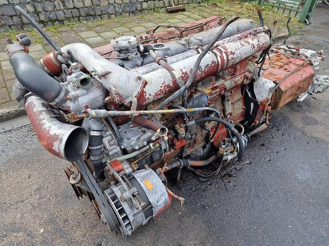 Iveco Turbostar 190-360 - Spare parts: picture 4 Iveco Turbostar 190-360 - Spare parts: picture 4