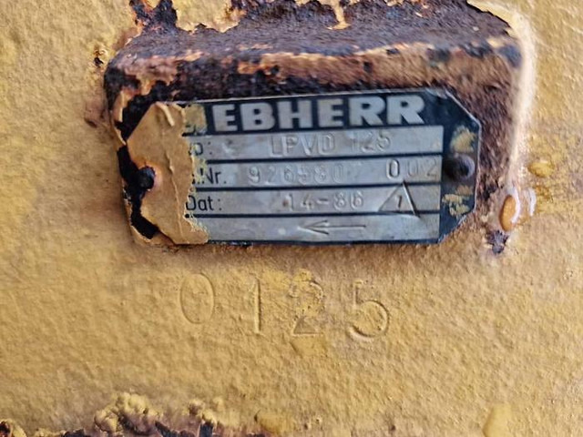 Spare parts Liebherr D 906 T: picture 9