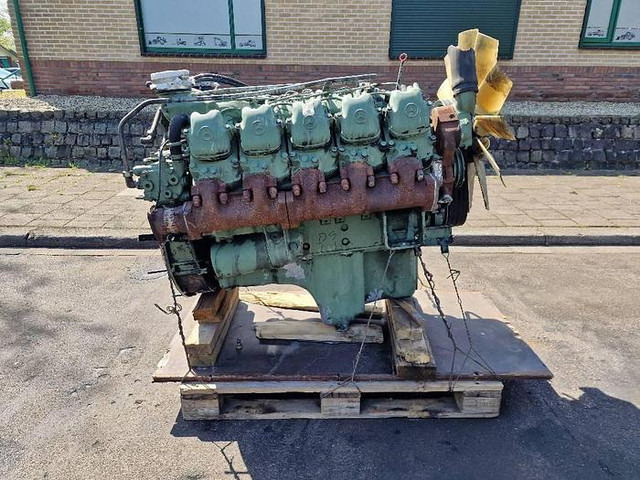 Mercedes-Benz OM423 - Spare parts: picture 1 Mercedes-Benz OM423 - Spare parts: picture 1