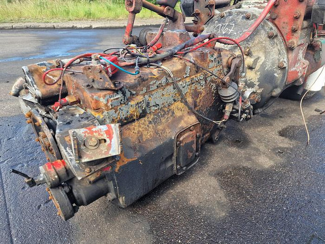 Spare parts Volvo TD101G: picture 8