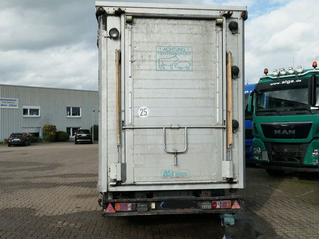 Bannas AT 24.83, 3 Etagen, Schweine, Liftachse - Livestock trailer: picture 3 Bannas AT 24.83, 3 Etagen, Schweine, Liftachse - Livestock trailer: picture 3