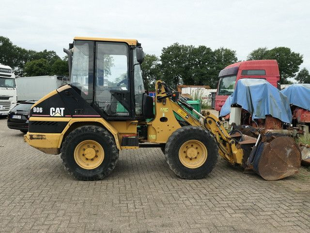 CAT 906, Hydr. S.W.S., Greifschaufel, - Wheel loader: picture 2 CAT 906, Hydr. S.W.S., Greifschaufel, - Wheel loader: picture 2