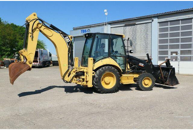 Caterpillar 422 4x4, Mehrzweckgerät, Palettengabel, Schaufel - Backhoe loader: picture 2 Caterpillar 422 4x4, Mehrzweckgerät, Palettengabel, Schaufel - Backhoe loader: picture 2