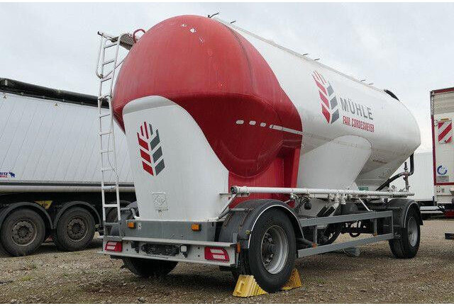 Feldbinder H.EUT 31.2, 31m³, 3 Domdeckel, Alu-Felgen, Luft - Tank trailer: picture 4 Feldbinder H.EUT 31.2, 31m³, 3 Domdeckel, Alu-Felgen, Luft - Tank trailer: picture 4