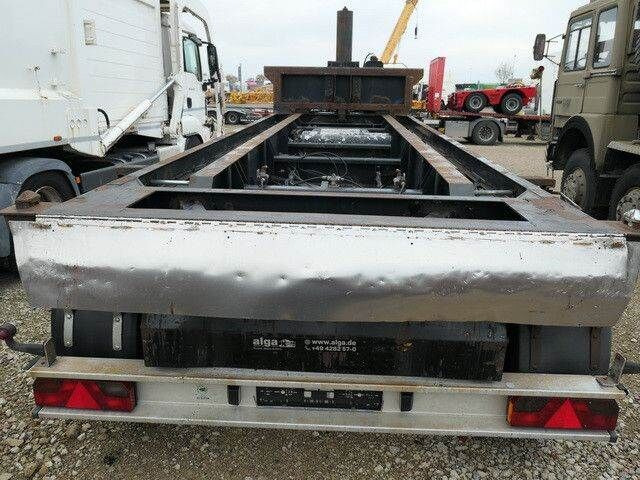 Low loader semi-trailer Fischer NWK 26, Kippchassis, 1x20 Fuß Container: picture 9
