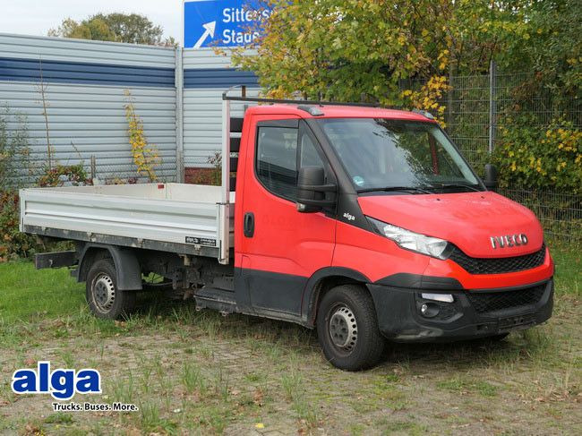 Iveco 35S17 HI-MATIC, Motorschaden, Klima, AHK,3. Sitz - Tipper van: picture 1 Iveco 35S17 HI-MATIC, Motorschaden, Klima, AHK,3. Sitz - Tipper van: picture 1