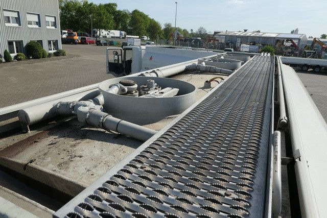 Kässbohrer TA 20 B, 3 Kammern, 21m³,Oben- u. Untenbefüllung - Tank trailer: picture 5 Kässbohrer TA 20 B, 3 Kammern, 21m³,Oben- u. Untenbefüllung - Tank trailer: picture 5