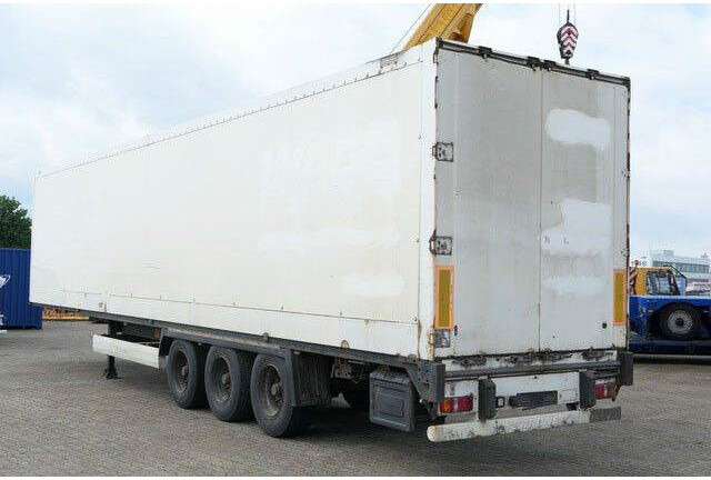 Closed box semi-trailer Krone SD, Isoliert, Türen, BPW, Luftfederung, 13.62m: picture 6