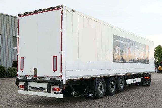 Krone SD, Schlüssellochblech, Luft-Lift, SAF-Achsen - Closed box semi-trailer: picture 2 Krone SD, Schlüssellochblech, Luft-Lift, SAF-Achsen - Closed box semi-trailer: picture 2