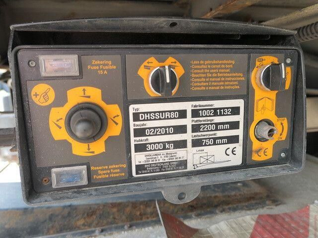 Closed box semi-trailer Krone SDK 27, Schlüssellochblech, LBW, Luft-Lift, SAF: picture 11 Closed box semi-trailer Krone SDK 27, Schlüssellochblech, LBW, Luft-Lift, SAF: picture 11