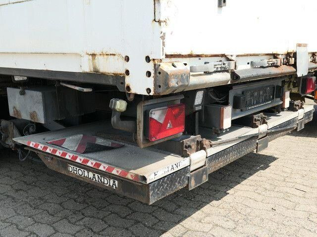 Closed box semi-trailer Krone SDK 27, Schlüssellochblech, LBW, Luft-Lift, SAF: picture 9 Closed box semi-trailer Krone SDK 27, Schlüssellochblech, LBW, Luft-Lift, SAF: picture 9