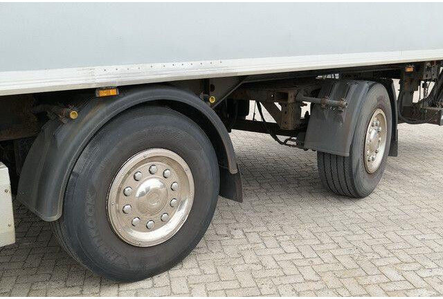 Krone SZR 18, 2-Achser, Gelenkt/Tridec, Carrier, LBW - Refrigerator semi-trailer: picture 3 Krone SZR 18, 2-Achser, Gelenkt/Tridec, Carrier, LBW - Refrigerator semi-trailer: picture 3