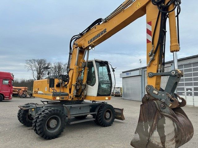 Liebherr A 904 C Litronic/SW System SW48/Klima/Kamera - Wheel excavator: picture 3 Liebherr A 904 C Litronic/SW System SW48/Klima/Kamera - Wheel excavator: picture 3