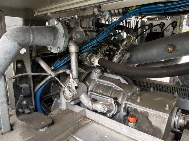 Lease a Mercedes-Benz 1833 Axor 4x4, Kran Palfinger, Rosenbauer, AHK Mercedes-Benz 1833 Axor 4x4, Kran Palfinger, Rosenbauer, AHK: picture 11