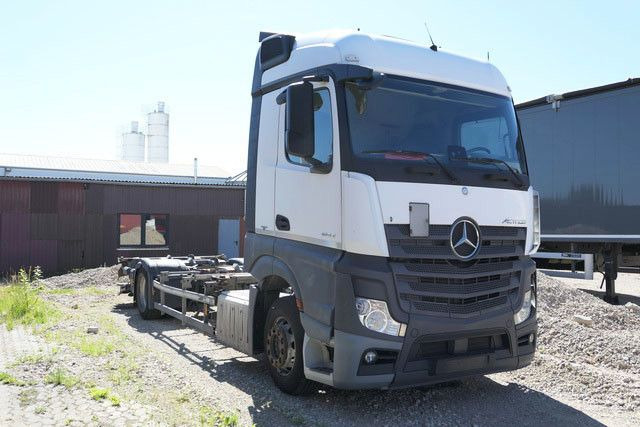 Mercedes-Benz 1842 L Actros/LBW/Retarder/BDF - Container transporter/ Swap body truck: picture 3 Mercedes-Benz 1842 L Actros/LBW/Retarder/BDF - Container transporter/ Swap body truck: picture 3