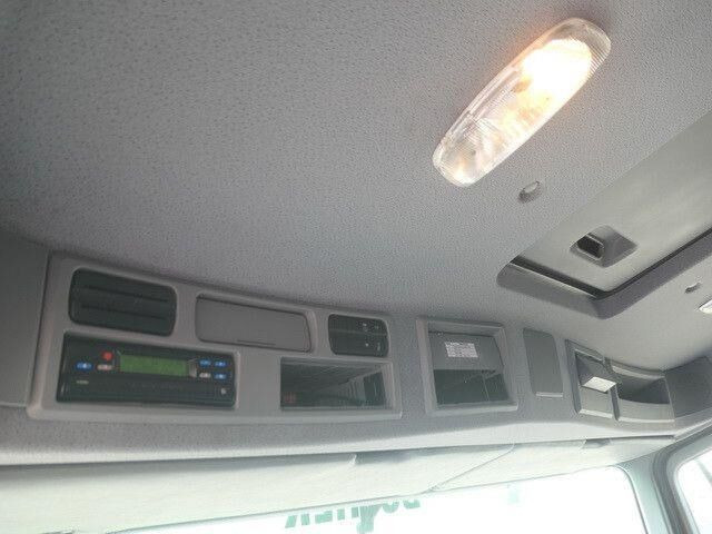 Road sweeper Mercedes-Benz 2032 A Actros 4x4, Bucher STKF 9500, Airport, AC: picture 15 Road sweeper Mercedes-Benz 2032 A Actros 4x4, Bucher STKF 9500, Airport, AC: picture 15