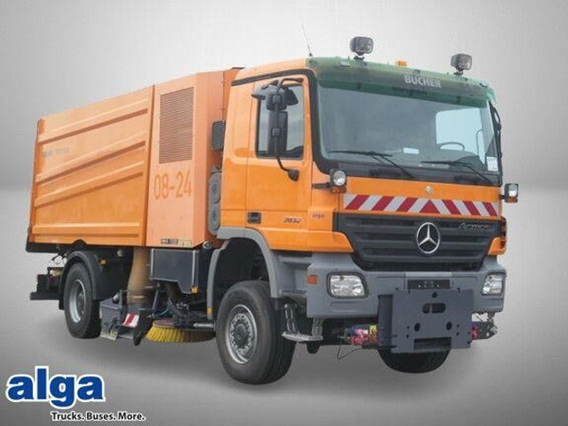 Mercedes-Benz 2032 A Actros 4x4, Bucher STKF 9500, Airport, AC - Road sweeper: picture 1 Mercedes-Benz 2032 A Actros 4x4, Bucher STKF 9500, Airport, AC - Road sweeper: picture 1