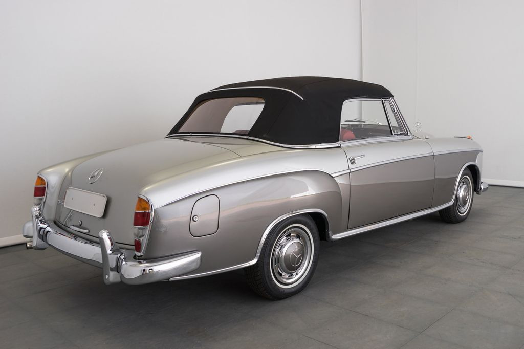 Mercedes-Benz 220 SE/Cabrio/Matching Number/ClassicData 1/Pont - Car: picture 5 Mercedes-Benz 220 SE/Cabrio/Matching Number/ClassicData 1/Pont - Car: picture 5