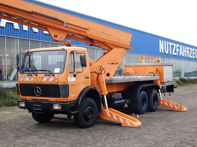 Mercedes-Benz 2222 6x4, Ruthmann, 28m³, 3. Sitz, Blattfederung - Truck mounted aerial platform: picture 2 Mercedes-Benz 2222 6x4, Ruthmann, 28m³, 3. Sitz, Blattfederung - Truck mounted aerial platform: picture 2