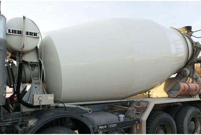 Mercedes-Benz 3240 B Actros 8x4, Liebherr HTM904, 9m³ - Concrete mixer truck: picture 5 Mercedes-Benz 3240 B Actros 8x4, Liebherr HTM904, 9m³ - Concrete mixer truck: picture 5