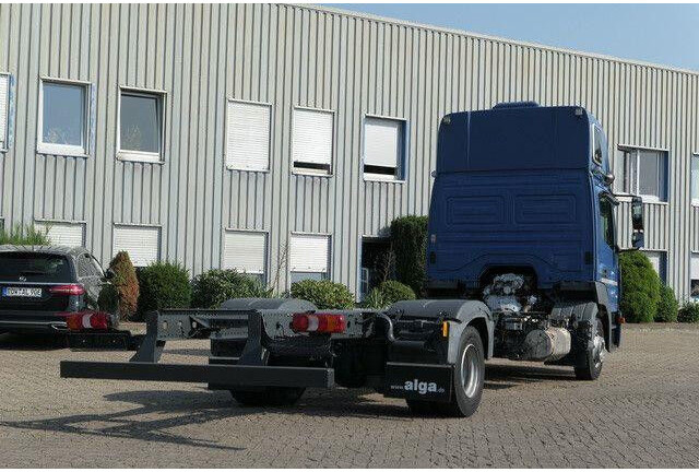 Mercedes-Benz 918 L Atego 4x2, Schlafliege, Klima,Nebenantrieb - Cab chassis truck: picture 3 Mercedes-Benz 918 L Atego 4x2, Schlafliege, Klima,Nebenantrieb - Cab chassis truck: picture 3