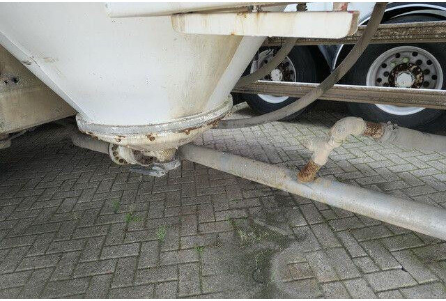 SPITZER SF 2743 PI, Zement, Alu-Felgen, 43m³, 1 Kammer - Tank semi-trailer: picture 4 SPITZER SF 2743 PI, Zement, Alu-Felgen, 43m³, 1 Kammer - Tank semi-trailer: picture 4