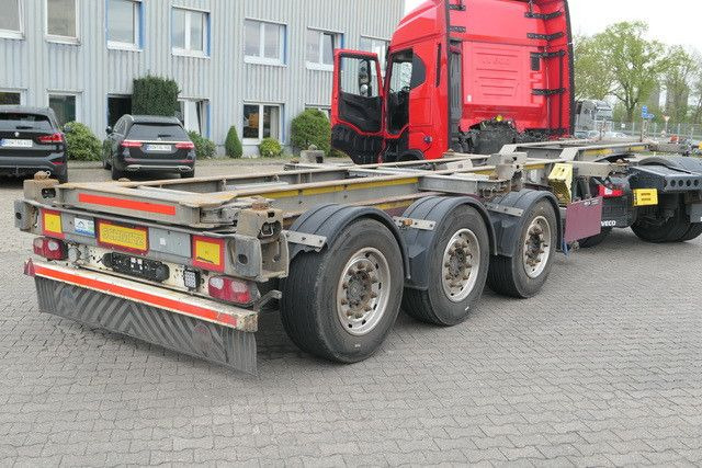 Schmitz Cargobull SCF 24 SLIDER, 2x20/1x30/1x40/1x45 Fuß Container - Container transporter/ Swap body semi-trailer: picture 4 Schmitz Cargobull SCF 24 SLIDER, 2x20/1x30/1x40/1x45 Fuß Container - Container transporter/ Swap body semi-trailer: picture 4
