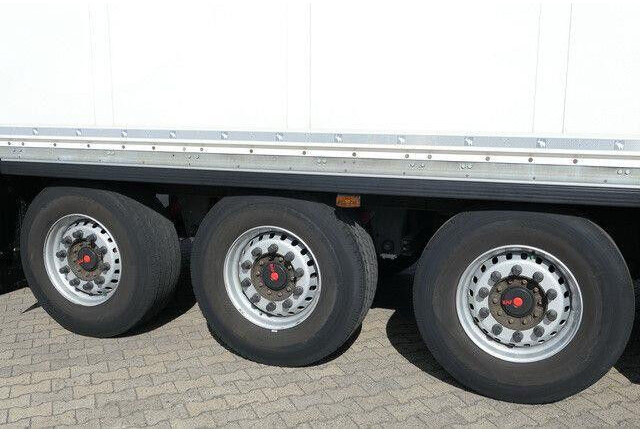 Schmitz Cargobull SKO 24, Isoliert, Verzinkt, Rolltor,Luftfederung - Closed box semi-trailer: picture 3 Schmitz Cargobull SKO 24, Isoliert, Verzinkt, Rolltor,Luftfederung - Closed box semi-trailer: picture 3