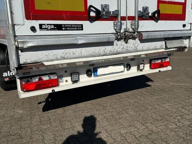 Schwarzmüller J-Serie, 92m³, 10mm Boden, SAF, Luft-Lift, Funk - Closed box semi-trailer: picture 5 Schwarzmüller J-Serie, 92m³, 10mm Boden, SAF, Luft-Lift, Funk - Closed box semi-trailer: picture 5
