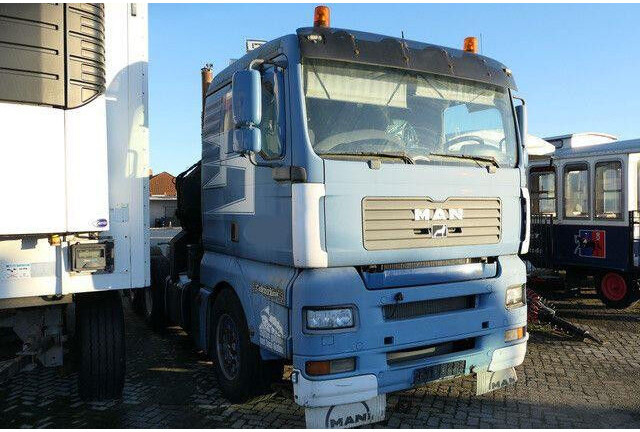 MAN 26.413/26.460 TGA 6x2, Kran Effer 335 5S, Klima - Tractor unit: picture 2 MAN 26.413/26.460 TGA 6x2, Kran Effer 335 5S, Klima - Tractor unit: picture 2