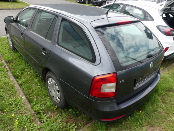 Car Break Skoda Octavia Combi (2011-97.803 km): picture 6