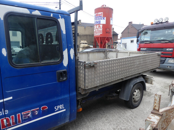Camionnette double cabine plateau (à reconditionner) Fiat ducato - Flatbed van, Combi van: picture 3 Camionnette double cabine plateau (à reconditionner) Fiat ducato - Flatbed van, Combi van: picture 3