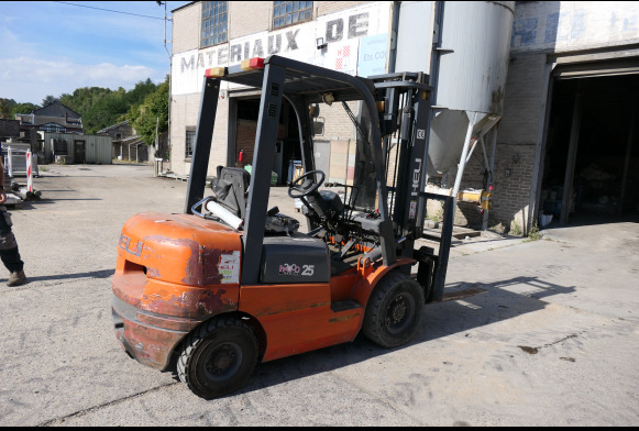Chariot élévateur Heli CPCD 25 - Forklift: picture 3 Chariot élévateur Heli CPCD 25 - Forklift: picture 3