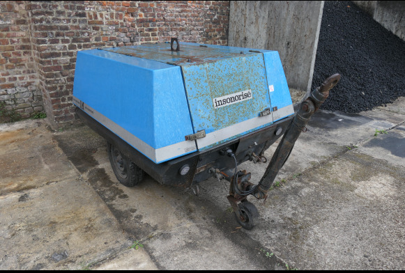 Compresseur tractable Maco-Meudon Batic 22 - Air compressor: picture 2 Compresseur tractable Maco-Meudon Batic 22 - Air compressor: picture 2