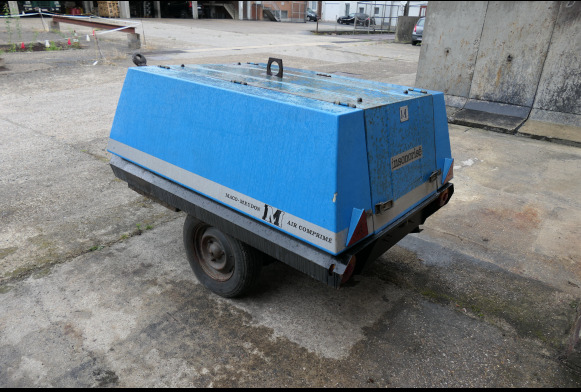 Compresseur tractable Maco-Meudon Batic 22 - Air compressor: picture 4 Compresseur tractable Maco-Meudon Batic 22 - Air compressor: picture 4