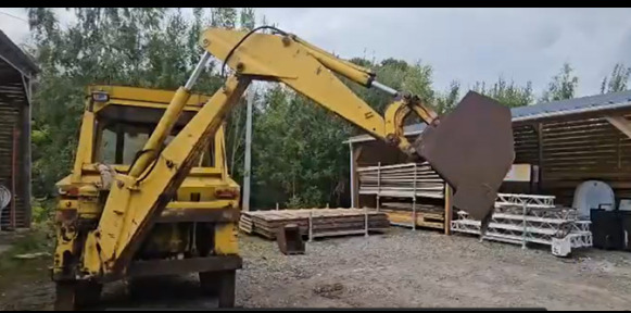 Tractopelle Massey-Ferguson - Backhoe loader: picture 4 Tractopelle Massey-Ferguson - Backhoe loader: picture 4
