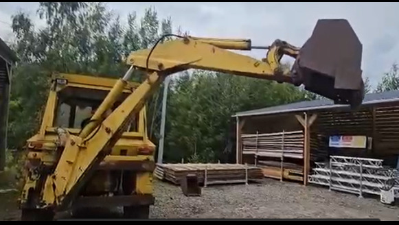 Tractopelle Massey-Ferguson - Backhoe loader: picture 1 Tractopelle Massey-Ferguson - Backhoe loader: picture 1