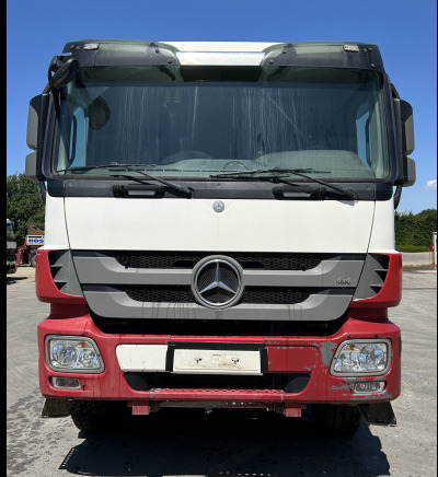Tracteur routier 4x4 Mercedes Actros 2046 AS (2013 - 648.117 km) - Tractor unit: picture 2 Tracteur routier 4x4 Mercedes Actros 2046 AS (2013 - 648.117 km) - Tractor unit: picture 2