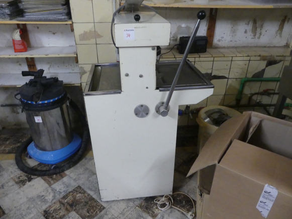 Trancheuse à pain Huylaerts - Bakery equipment: picture 1 Trancheuse à pain Huylaerts - Bakery equipment: picture 1